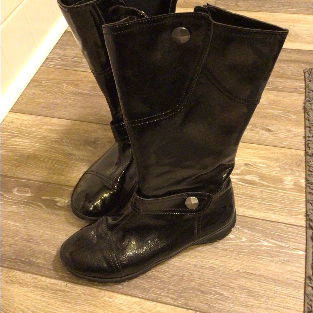 Nordstrom Brand Black Patent Crinkle Zip Up Boots